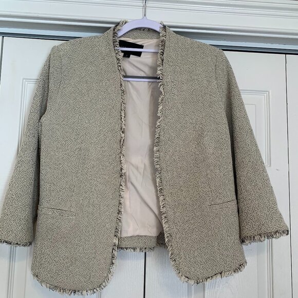 Ann Taylor Jackets & Blazers - ANN TAYLOR  Cropped Women’s Fringe Tweed Jacket with 3/4 sleeves Size 12